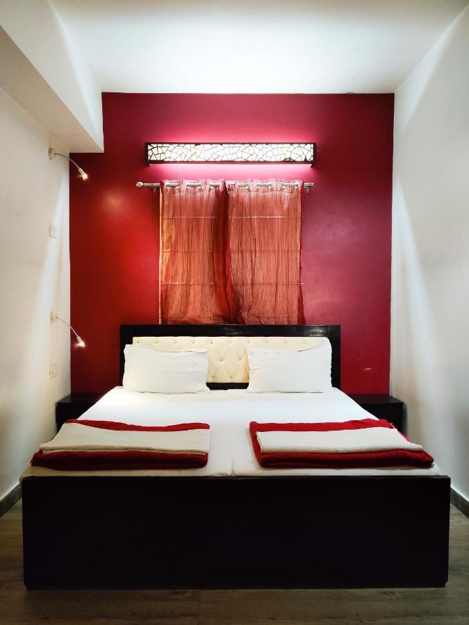 Joey'S Hostel Delhi Yeni Delhi Dış mekan fotoğraf