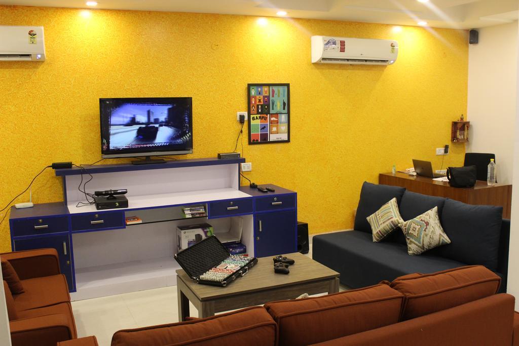 Joey'S Hostel Delhi Yeni Delhi Dış mekan fotoğraf