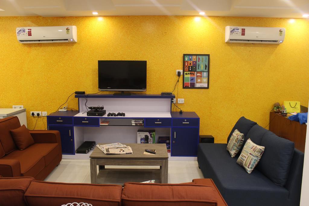 Joey'S Hostel Delhi Yeni Delhi Dış mekan fotoğraf