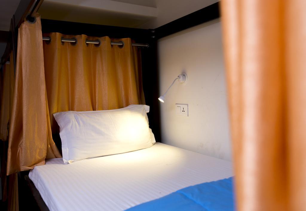 Joey'S Hostel Delhi Yeni Delhi Dış mekan fotoğraf