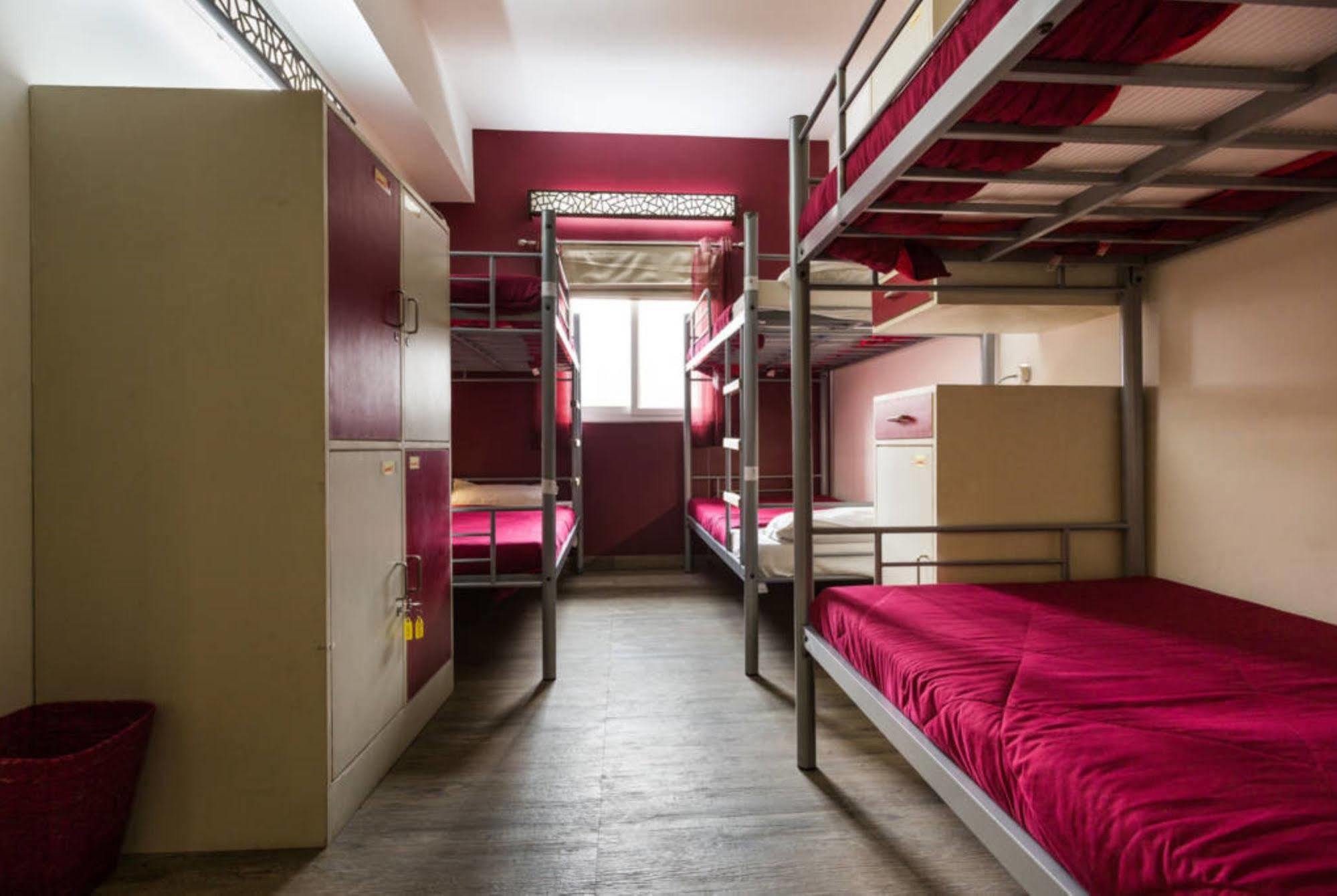Joey'S Hostel Delhi Yeni Delhi Dış mekan fotoğraf