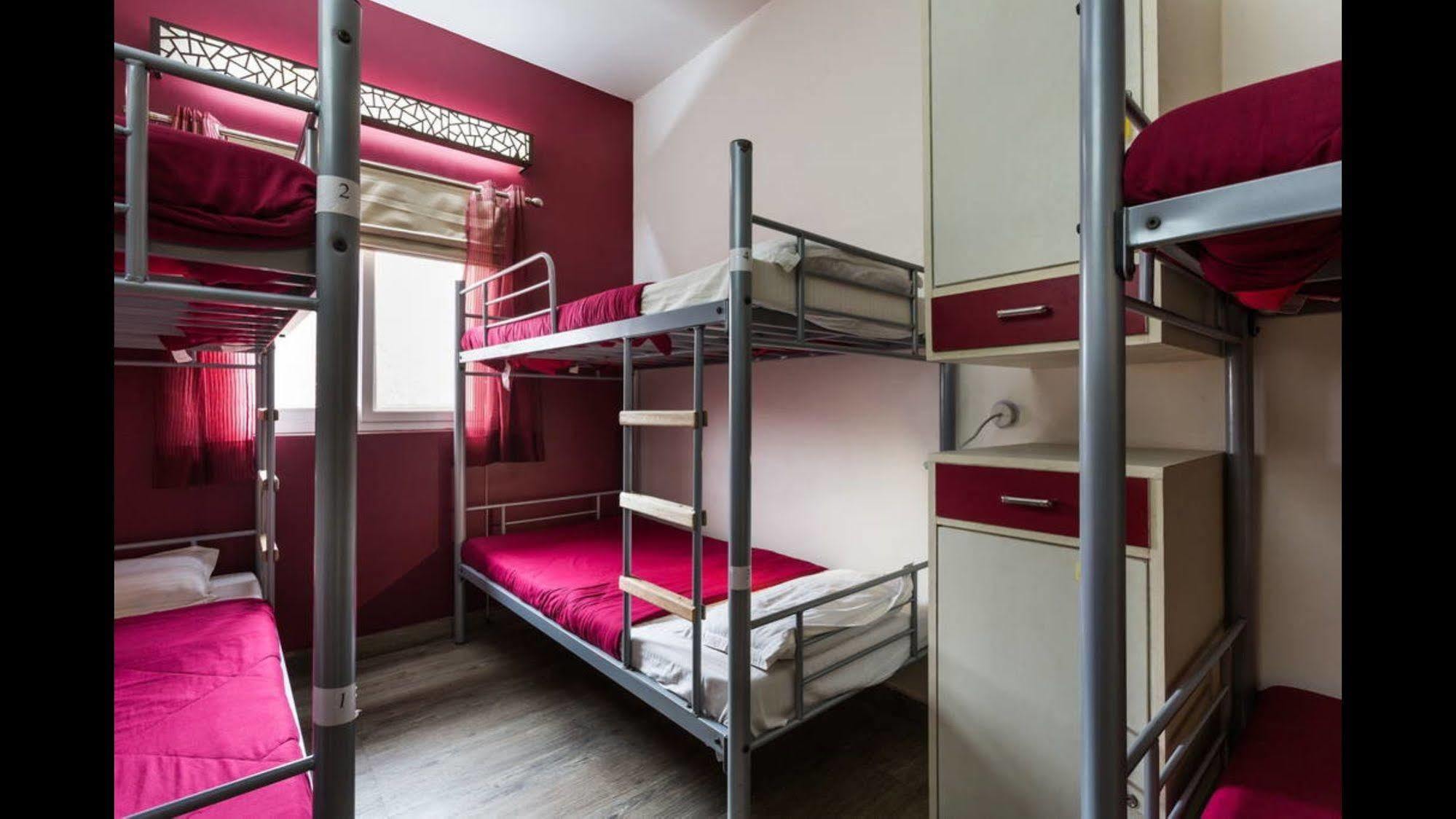 Joey'S Hostel Delhi Yeni Delhi Dış mekan fotoğraf