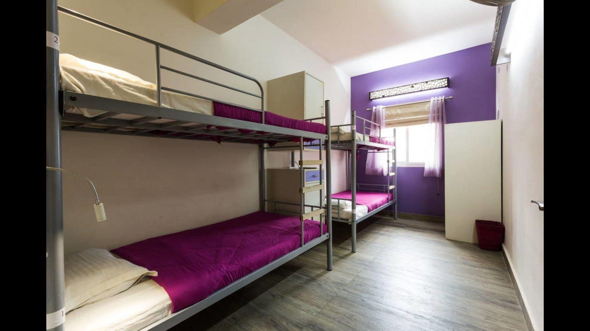 Joey'S Hostel Delhi Yeni Delhi Dış mekan fotoğraf