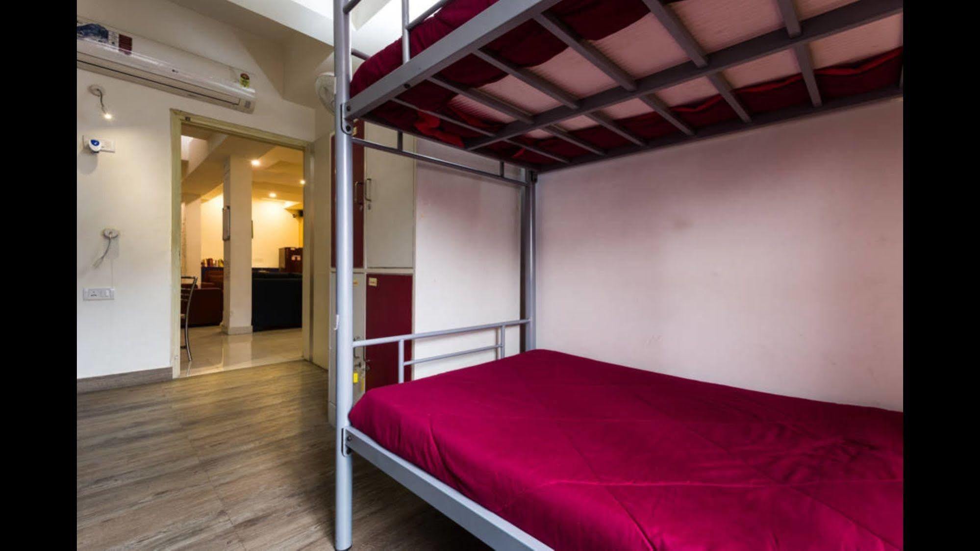 Joey'S Hostel Delhi Yeni Delhi Dış mekan fotoğraf